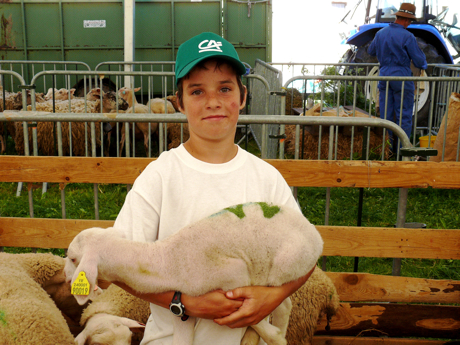 enfant-et-agneau.jpg