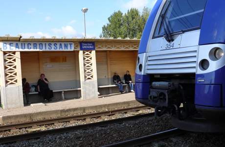 gare-beaucroissant.jpg
