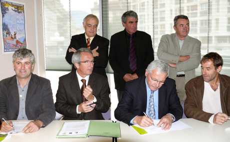 signature-tourismevert2.jpg