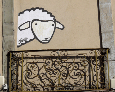 mouton-balcon.jpg